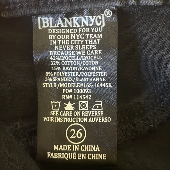 Blank NYC Revolve black denim raw hem fringe jeans size 26 - Picture 7 of 12